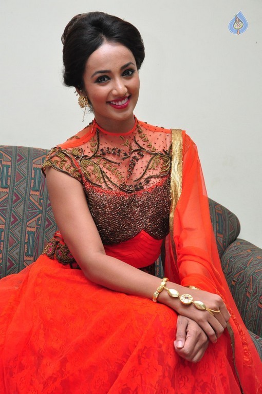 Tejaswi Madivada Photos - 27 / 54 photos