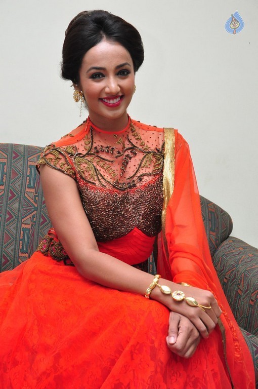 Tejaswi Madivada Photos - 33 / 54 photos