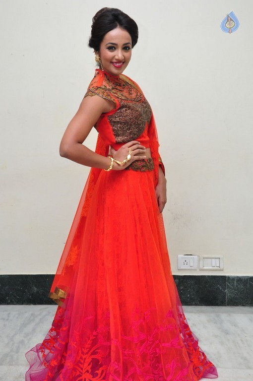 Tejaswi Madivada Photos - 35 / 54 photos