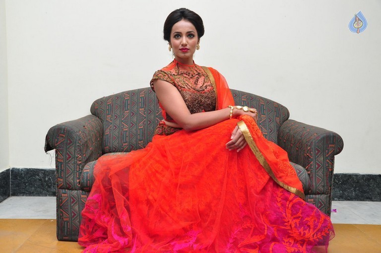 Tejaswi Madivada Photos - 36 / 54 photos