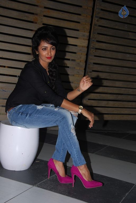 Tejaswi Madivada Photos - 18 / 21 photos