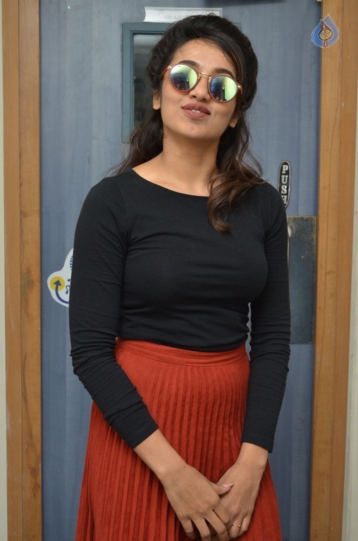 Tejaswi Madivada Photos - 10 / 21 photos