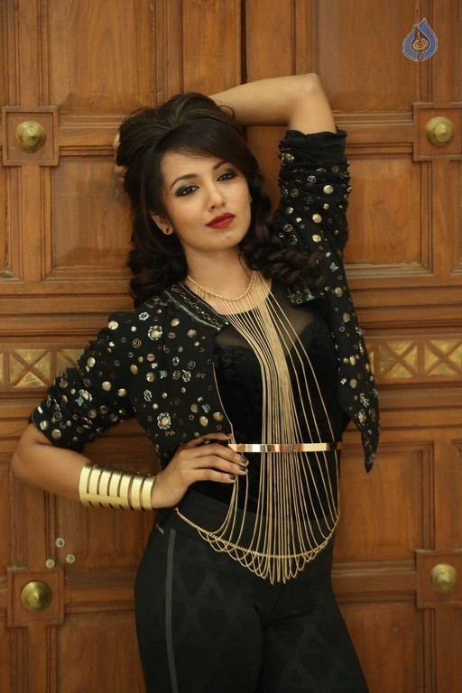 Tejaswi Madivada Pics - 8 / 60 photos