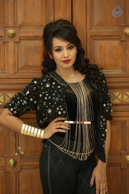 Tejaswi Madivada Pics - 30 / 60 photos