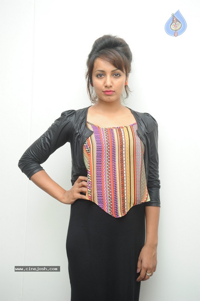 Tejaswi New Gallery - 97 / 98 photos