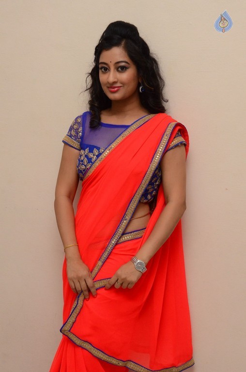 Tejaswini Latest Stills - 25 / 35 photos