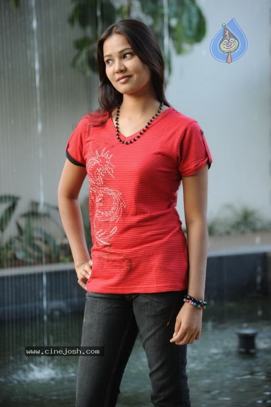 Thanmayi Latest Stills - 9 / 55 photos