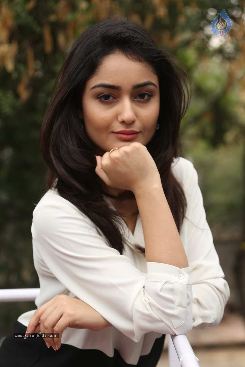 Tridha Choudhury Photos - 5 / 58 photos