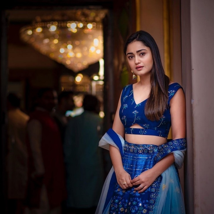 Tridha Choudhury Photos - 9 / 11 photos