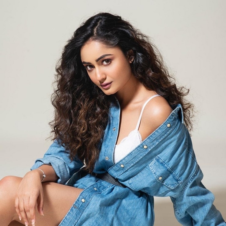 Tridha Choudhury Photos - 11 / 11 photos