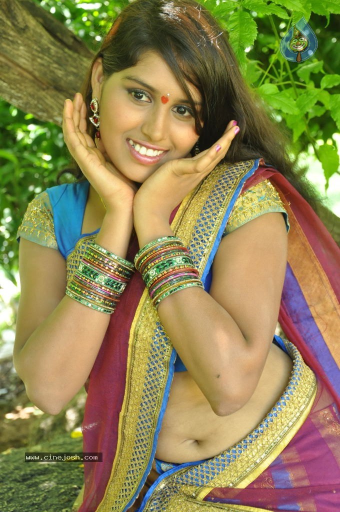 Tulasi Stills - 69 / 88 photos