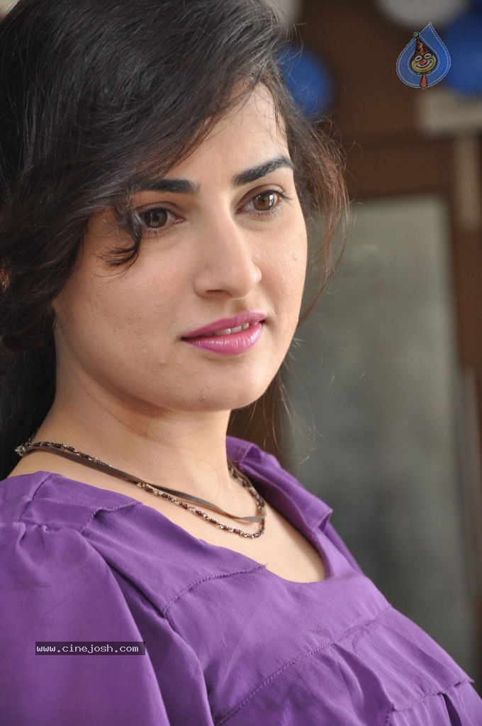 Veda New Stills - 35 / 43 photos