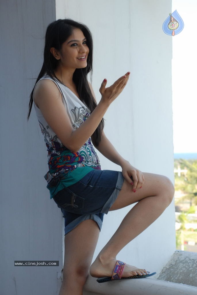 Vibha Spicy Stills - 21 / 33 photos