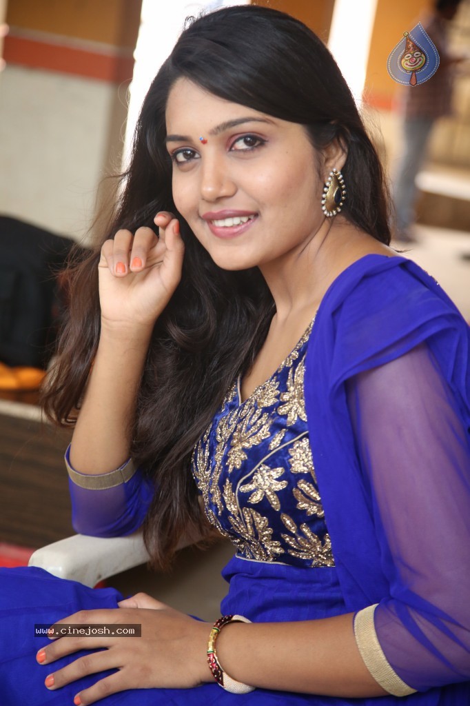 Vidharsha New Stills - 44 / 63 photos