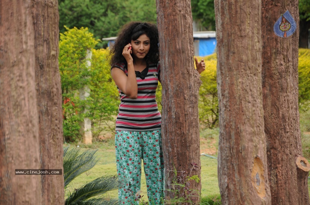 Vishnu Priya Gallery - 51 / 64 photos