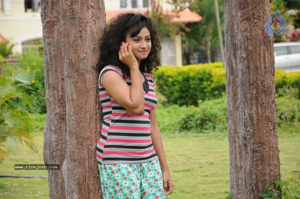 Vishnu Priya Gallery - 58 / 64 photos