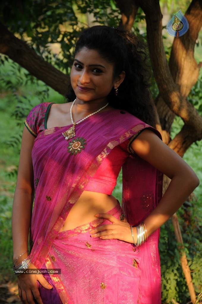 Vishnu Priya Images - 22 / 75 photos