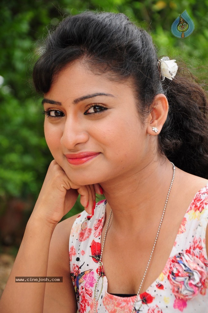 Vishnu Priya Images - 65 / 75 photos