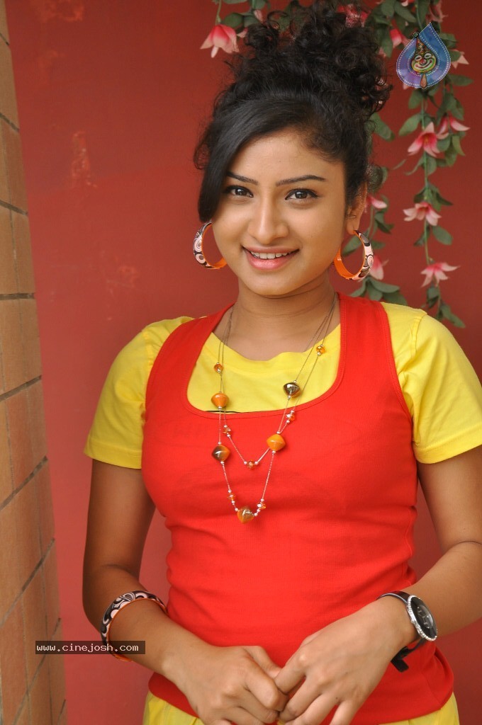 Vishnu Priya Stills - 19 / 66 photos