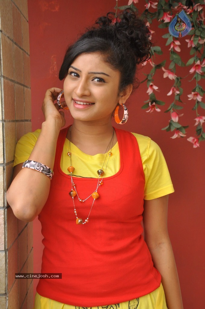 Vishnu Priya Stills - 60 / 66 photos