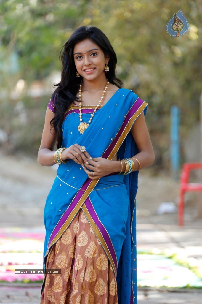 Vithika Latest Stills - 40 / 54 photos