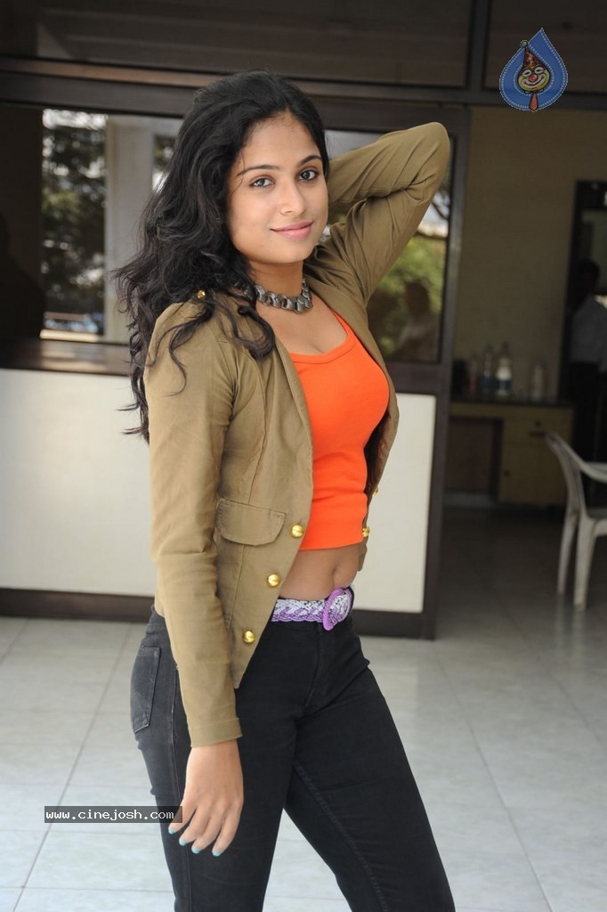 Vrushali Latest Photos - 73 / 109 photos