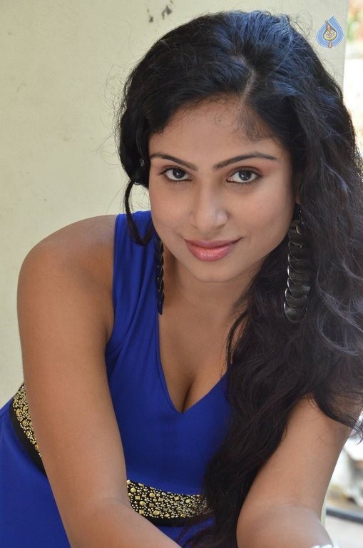 Vrushali Latest Photos - 42 / 50 photos