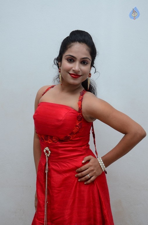 Vrushali New Photos - 34 / 42 photos