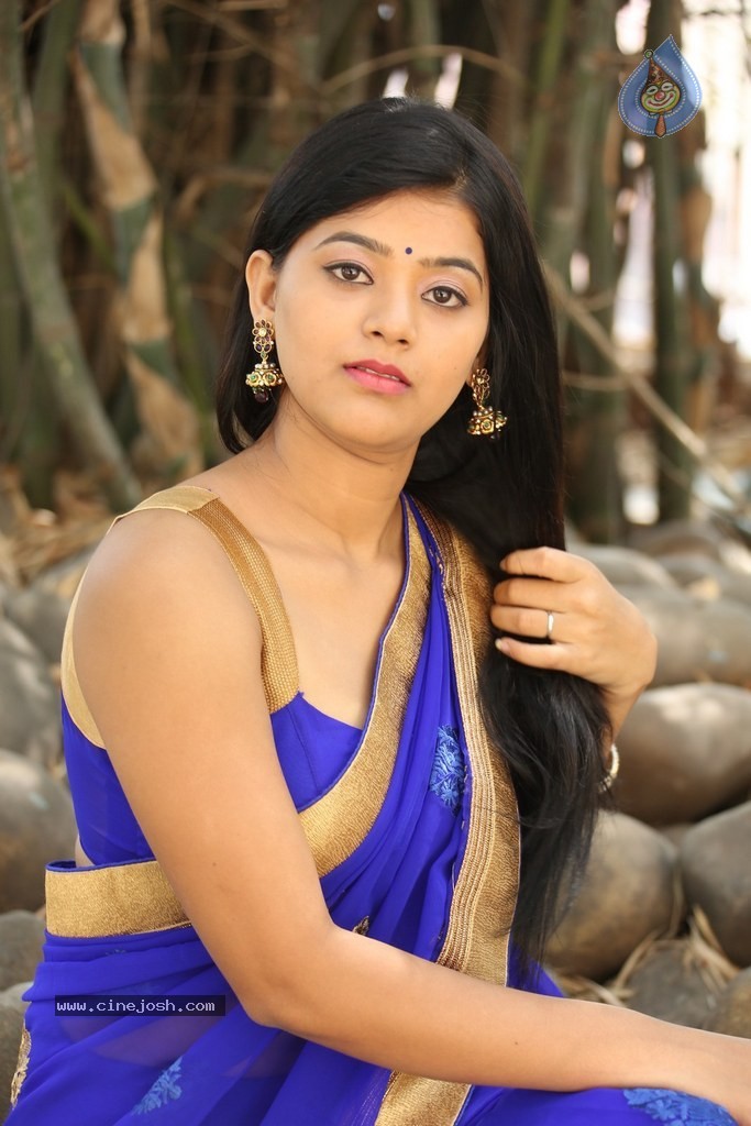 Yamini Latest Gallery - 23 / 152 photos