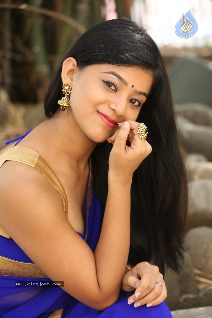 Yamini Latest Gallery - 33 / 152 photos