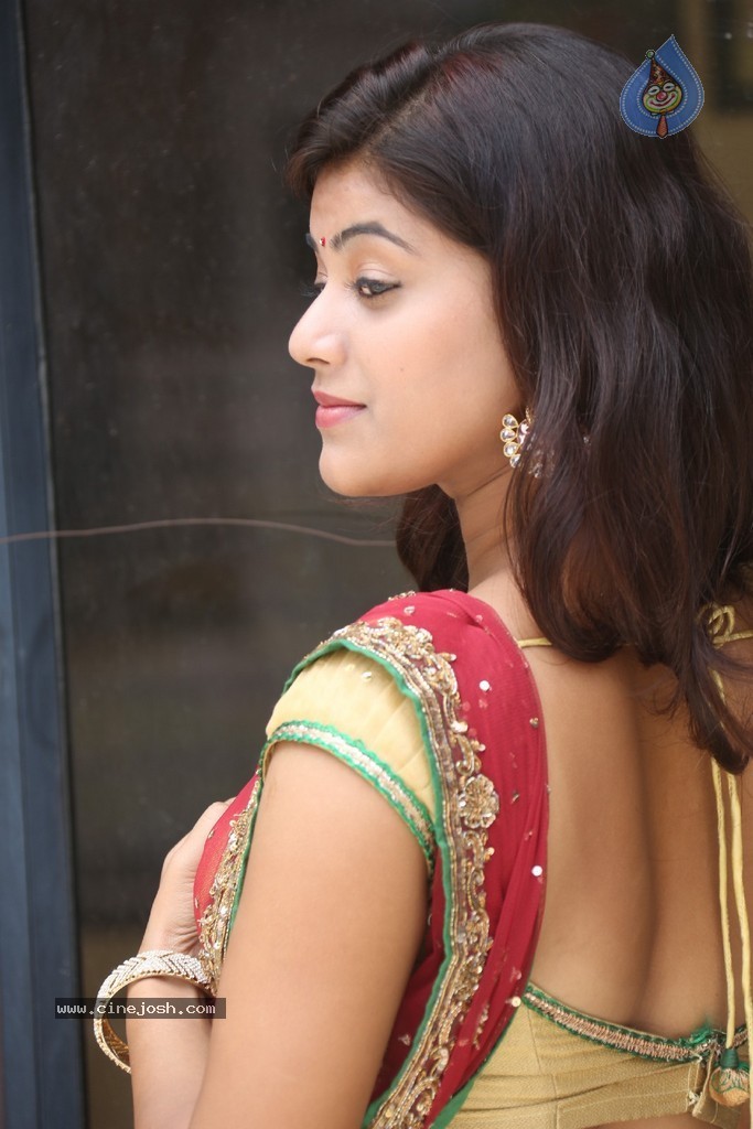 Yamini Latest Stills - 24 / 193 photos