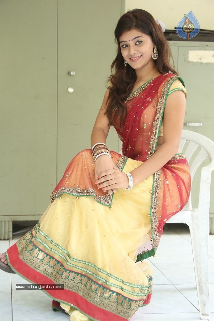 Yamini Latest Stills - 35 / 193 photos