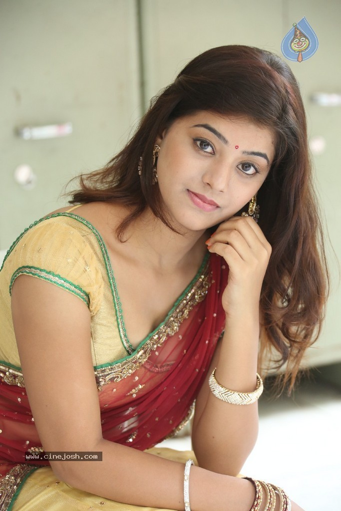 Yamini Latest Stills - 67 / 193 photos