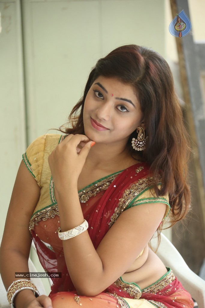 Yamini Latest Stills - 103 / 193 photos