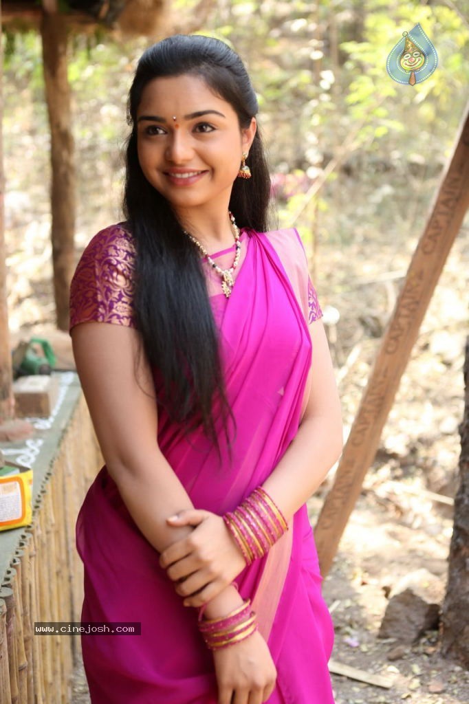 Yamini New Stills - 65 / 84 photos