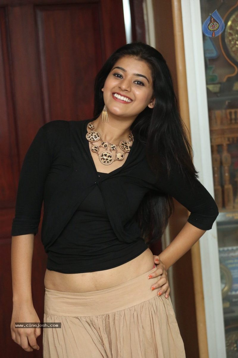 Yamini Stills - 22 / 48 photos