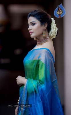 Actress Aathmika Stills - 5 of 8