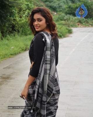 Actress Nandita Swetha Photos - 2 of 6