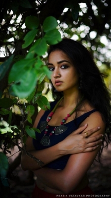 Actress Shanvi Srivatsava Pictures - 3 of 8