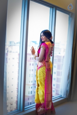 Adah Sharma New Pics - 5 of 8