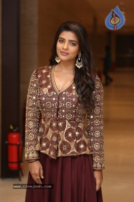 Aishwarya Rajesh Photos - 7 of 16