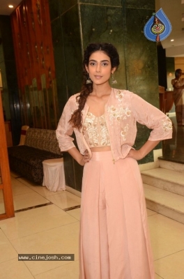 Aakanksha Singh Photos - 1 of 21