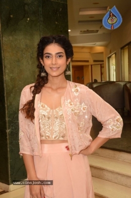 Aakanksha Singh Photos - 7 of 21