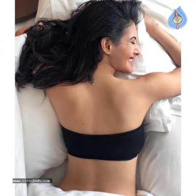 Amyra Dastur Portfolio - 8 of 16