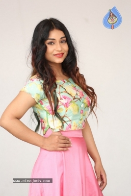 Anam Khan Latest Photos - 14 of 18