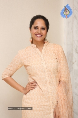 Anasuya Bharadwaj Photos - 5 of 13