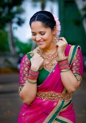 Anasuya Bharadwaj Pics - 11 of 14