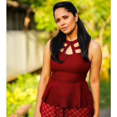 Anasuya Photos - 1 of 5