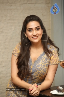 Anchor Manjusha Stills - 18 of 21