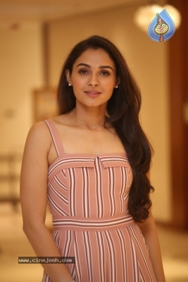 Andrea Jeremiah Photos - 16 of 20